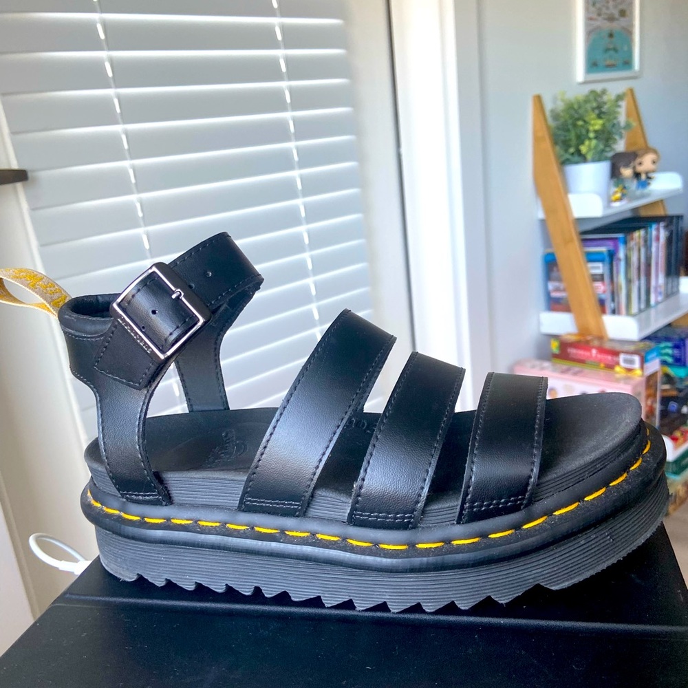 Dr. Martens Blaire sandals